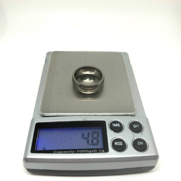 Men's Titanium FC 8mm Wedding Band - Picture 8 of 8